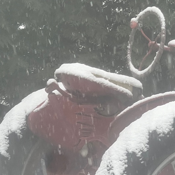 Louis Vuitton Damier Azur 4 Key Holder - Picture 11 of 14